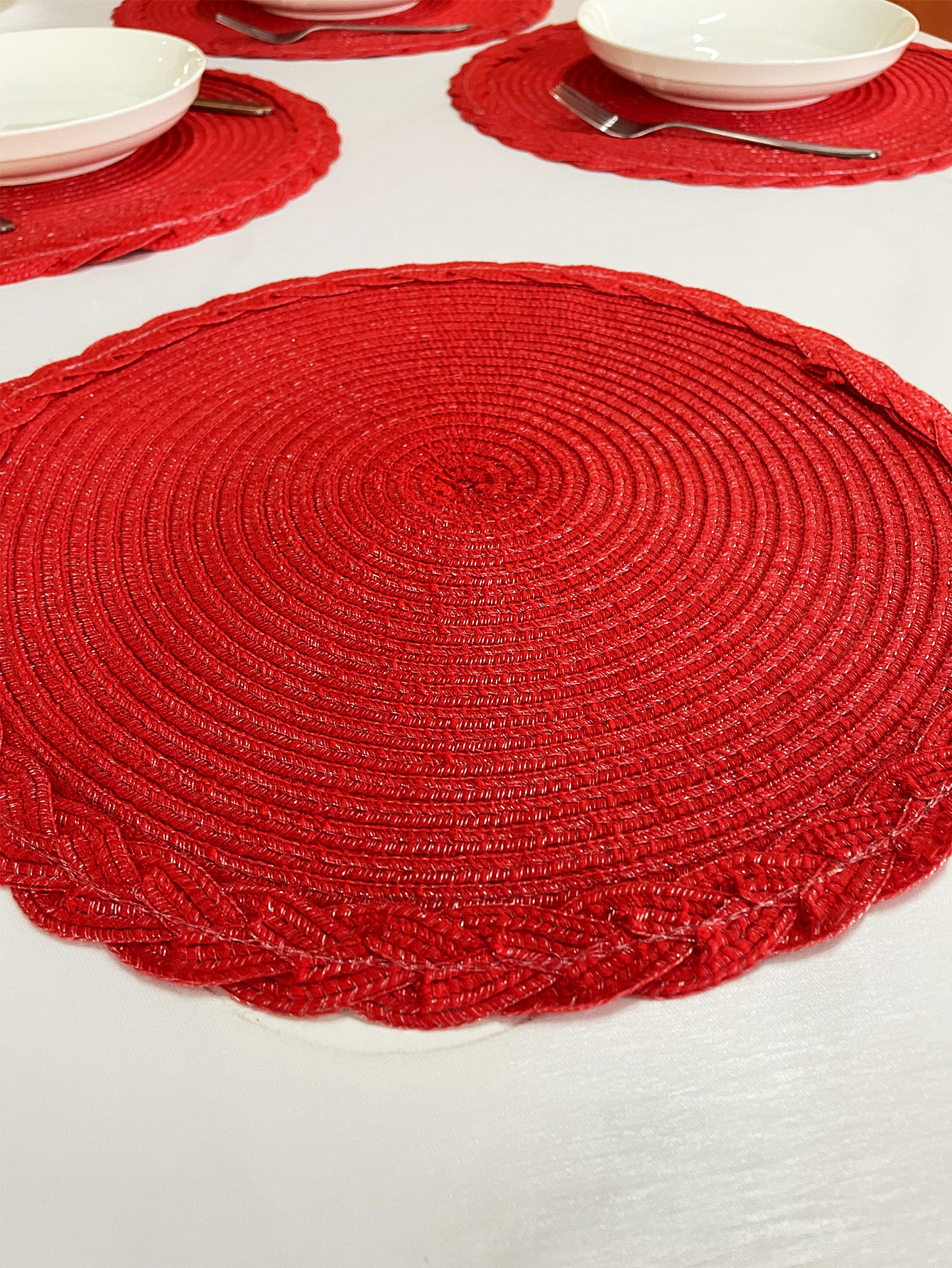 1pc Round Woven Placemat Kitchen Table Mat Dining Table Decor Red