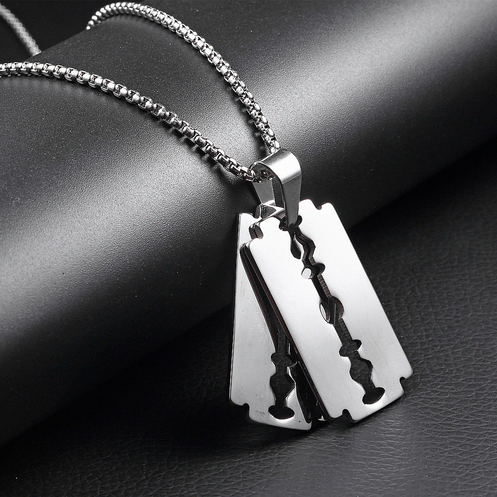 Double Blade Pendant Chain Necklace In SILVER