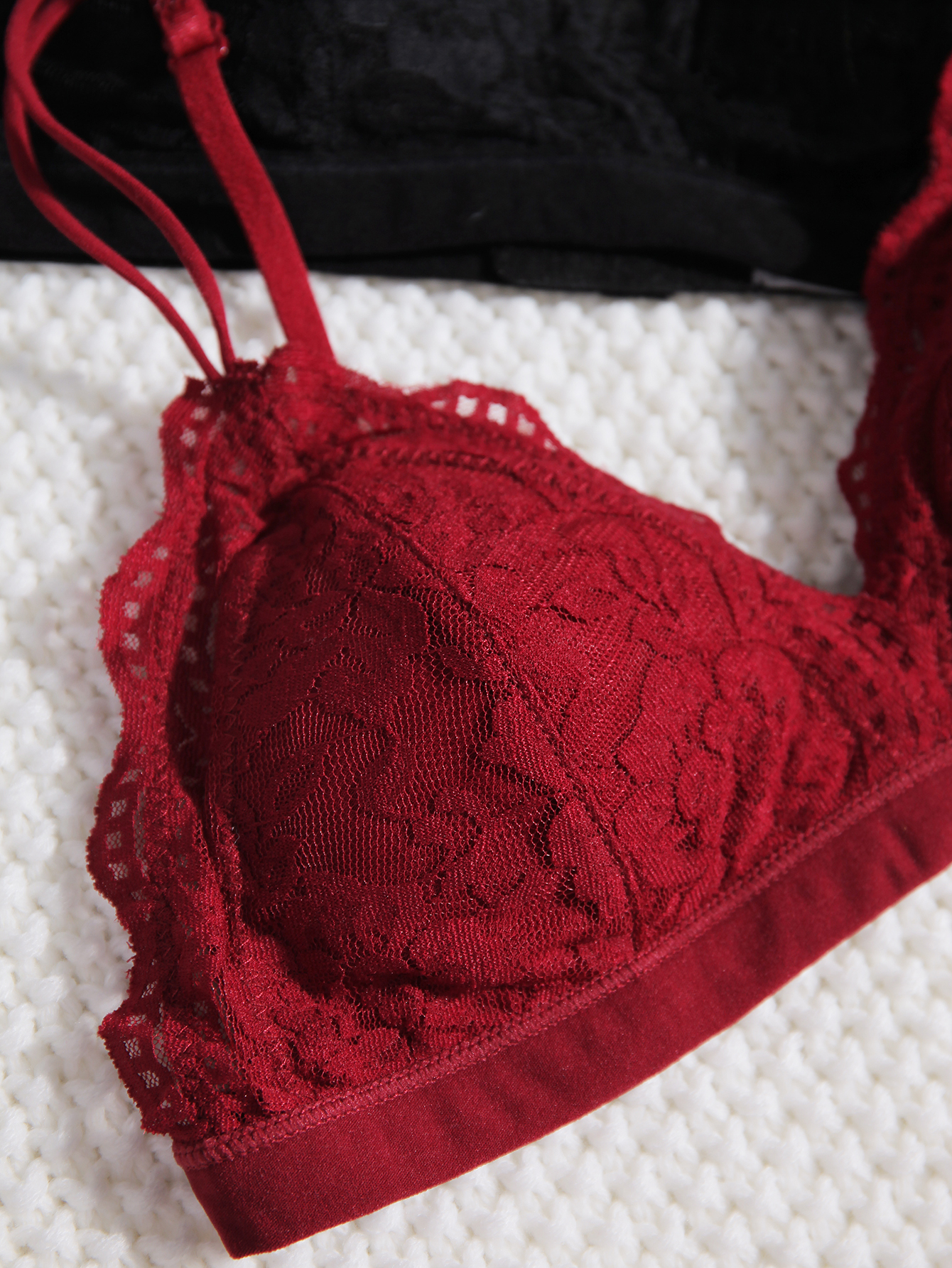 Fashion French Style Lace Bras For Women Lingerie Underwire Bralette B C  Small Cup Fashion Brassiere Female Intimates Underwear Wine Red