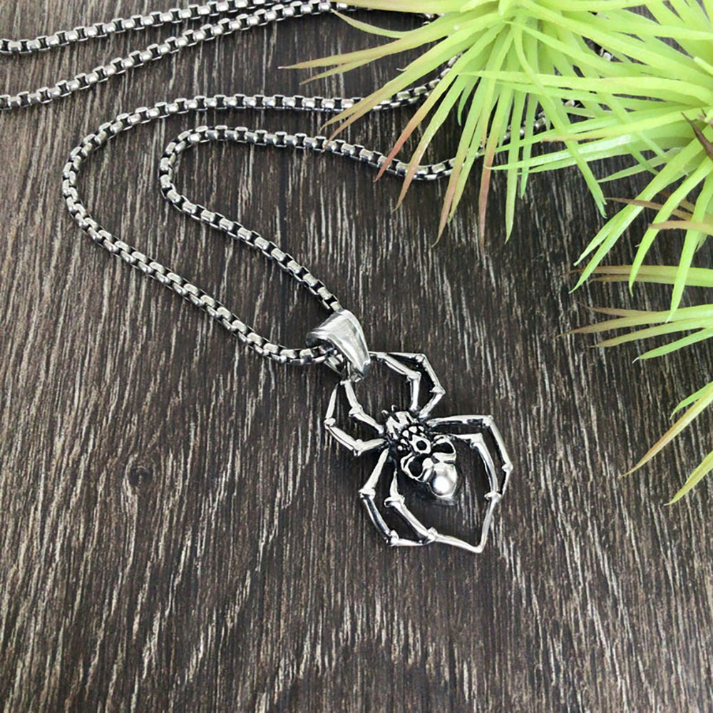 Vintage Spider Skull Pendant Necklace