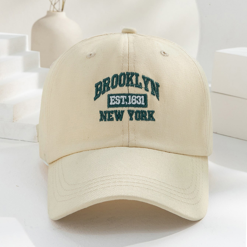 

1pc Casquette de baseball en coton brodée vintage pour hommes et femmes avec impression 'BROOKLYN NEW YORK'