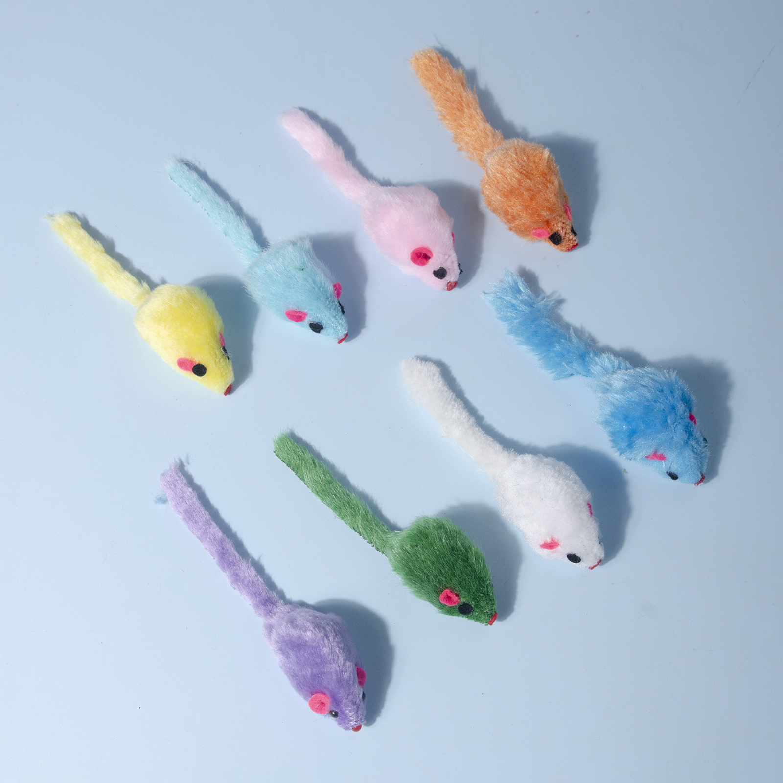 1pc Cat Toy - Get Mouse Shaped Random Color Toy Now