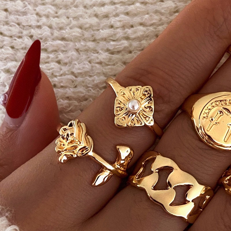 Vintage Golden Color Flower Pattern Knuckle Stackable Rings - Temu Canada