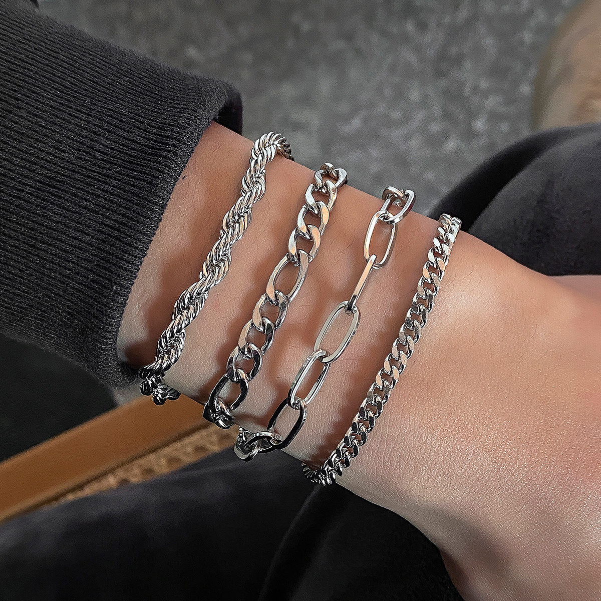 4pcs Men's Casual Street Chain Bracelets