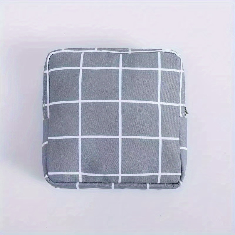 Image of Large Capacity Storage Bag Cute Girl Portable Tampon Pouch For Menstruation