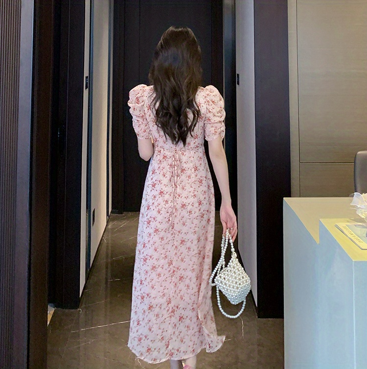 Floral Puff Sleeve Dress