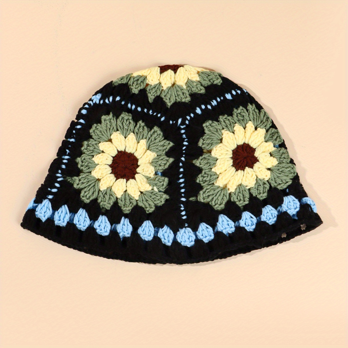 Bucket Hat with Flowers (Crochet) – Lion Brand Yarn