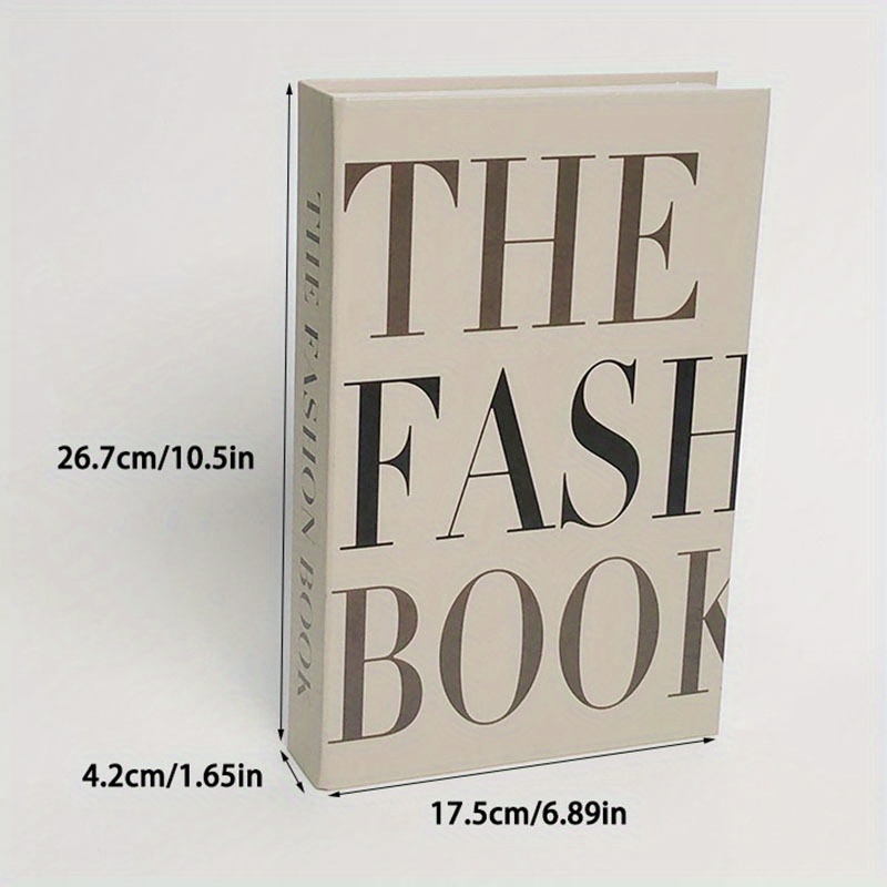 Phaidon The Fashion Book