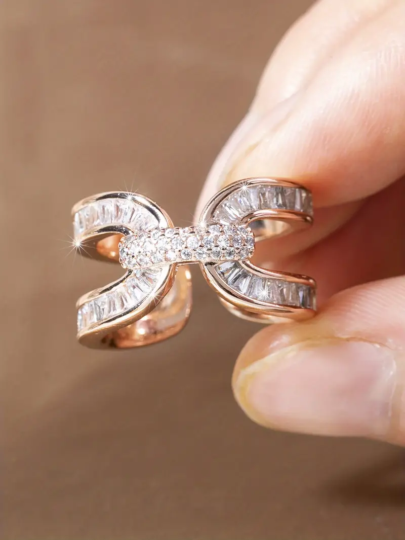 luxury simple criss cross cuff zircon lady wedding ring wrist ring details 2