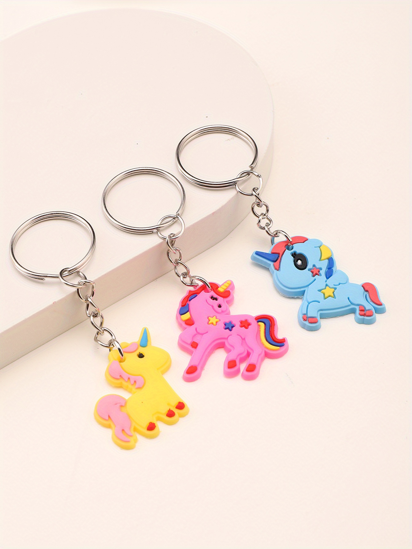 26pcs PVC Unicorn Series Keychain For Men, Fashion Cute Jewelry For Men Accessories Pendant Anniversary Small Gift details 3