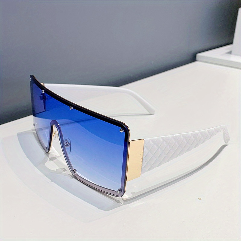 Y2K Gradient UV400 One Piece Sunglasses with Rivets