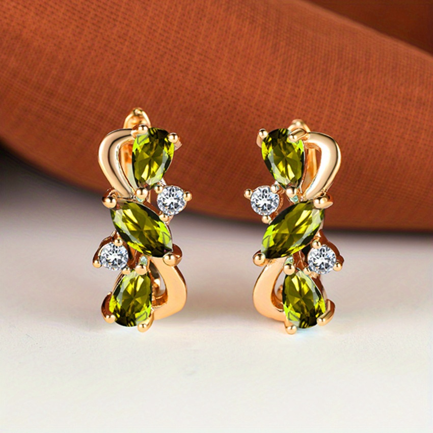 Luxurious Teardrop Marquise Cut Synthetic Zirconia Dangle Earrings