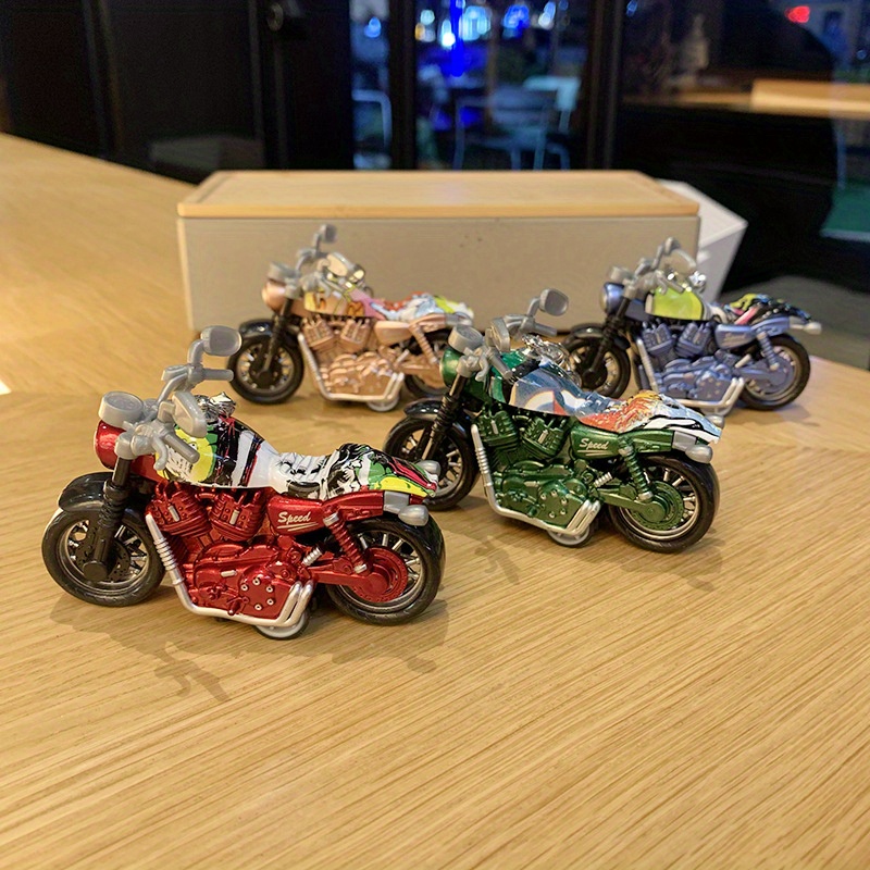 PlandleLee Motorrad Helm Schlüsselanhänger,2 Stück 3D-Mini Helm- Schlüsselanhänger, Sehr eigentlich als Geburtstag, Feriengeschenk :  : Auto & Motorrad