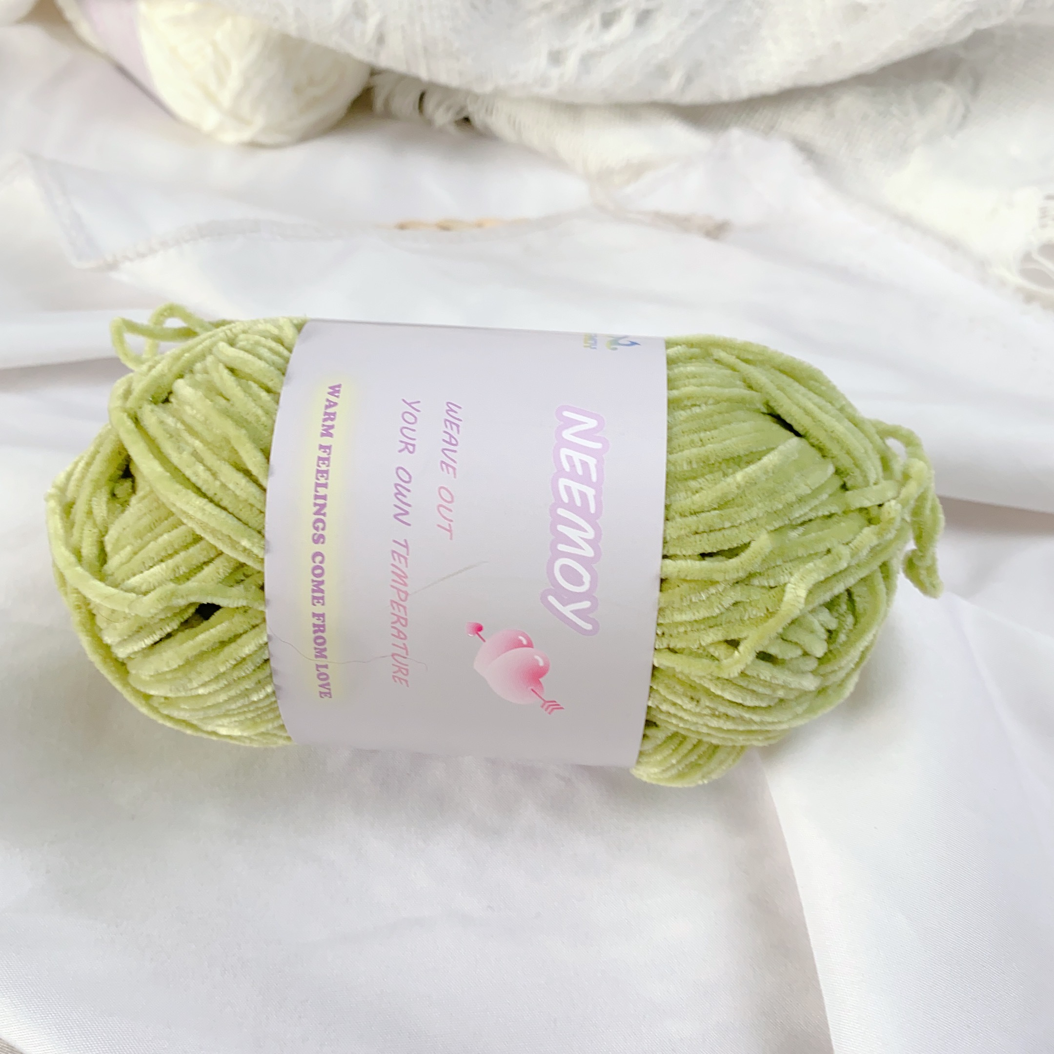Loops & Threads Plush Polyester Yarn - Budget Yarn Reviews