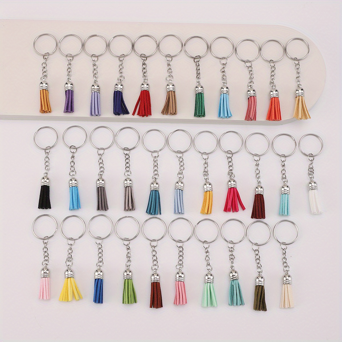 Image of 32pcs Pu Leather Tassel Keychains Suitable For Birthday Party Favors, Candy-colored Key Rings With Tassels & Round Ring Clasps, Women's Bag Charms For Backpacks, Purses, Key Fobs, Events, Daily