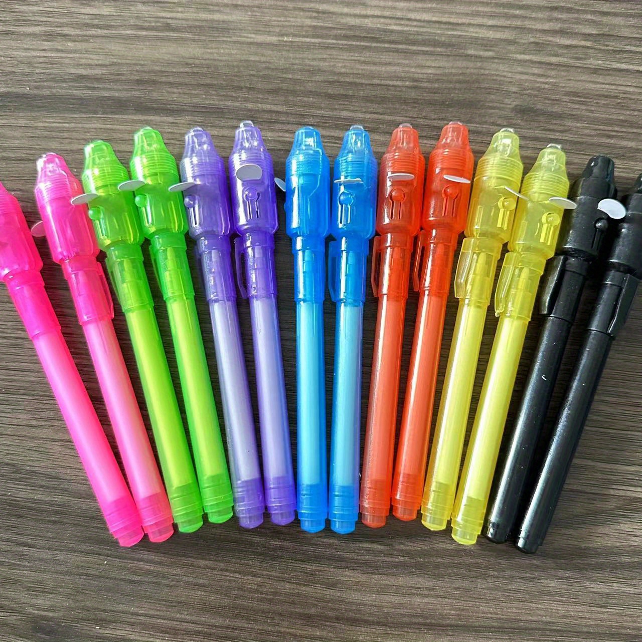 6PCS Creative Magic UV Light Pen Invisible Ink Pen Glow In The Dark Pen  With Built-in UV Light Gifts And Security Marking