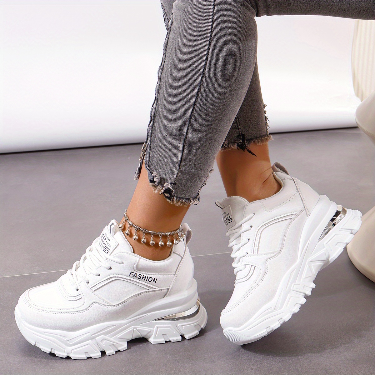 Big white chunky on sale sneakers