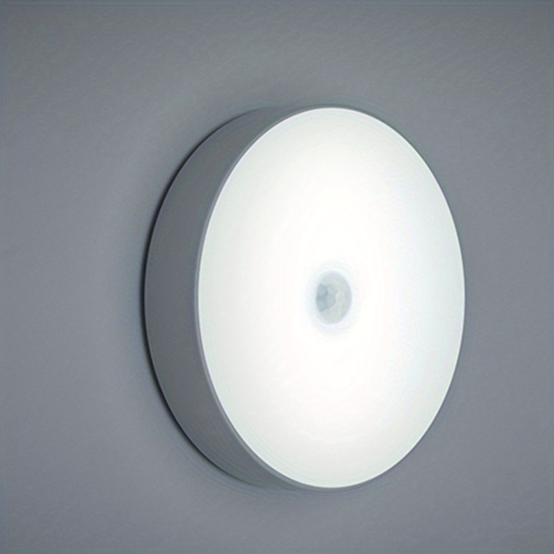  HONGUT Luz de techo LED alimentada por pilas, luz con sensor de  movimiento para interiores con control remoto, luz de ducha inalámbrica,  luz superior para techo, armario, armario, baño, pasillo, escalera