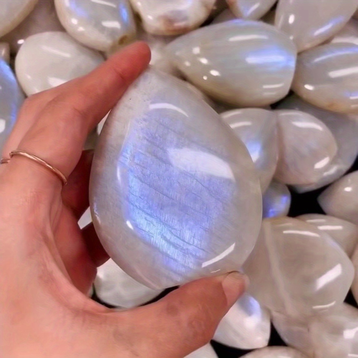 Natural Moonstone Flame Crystal Light Flash Decoration Labradorite Crystal