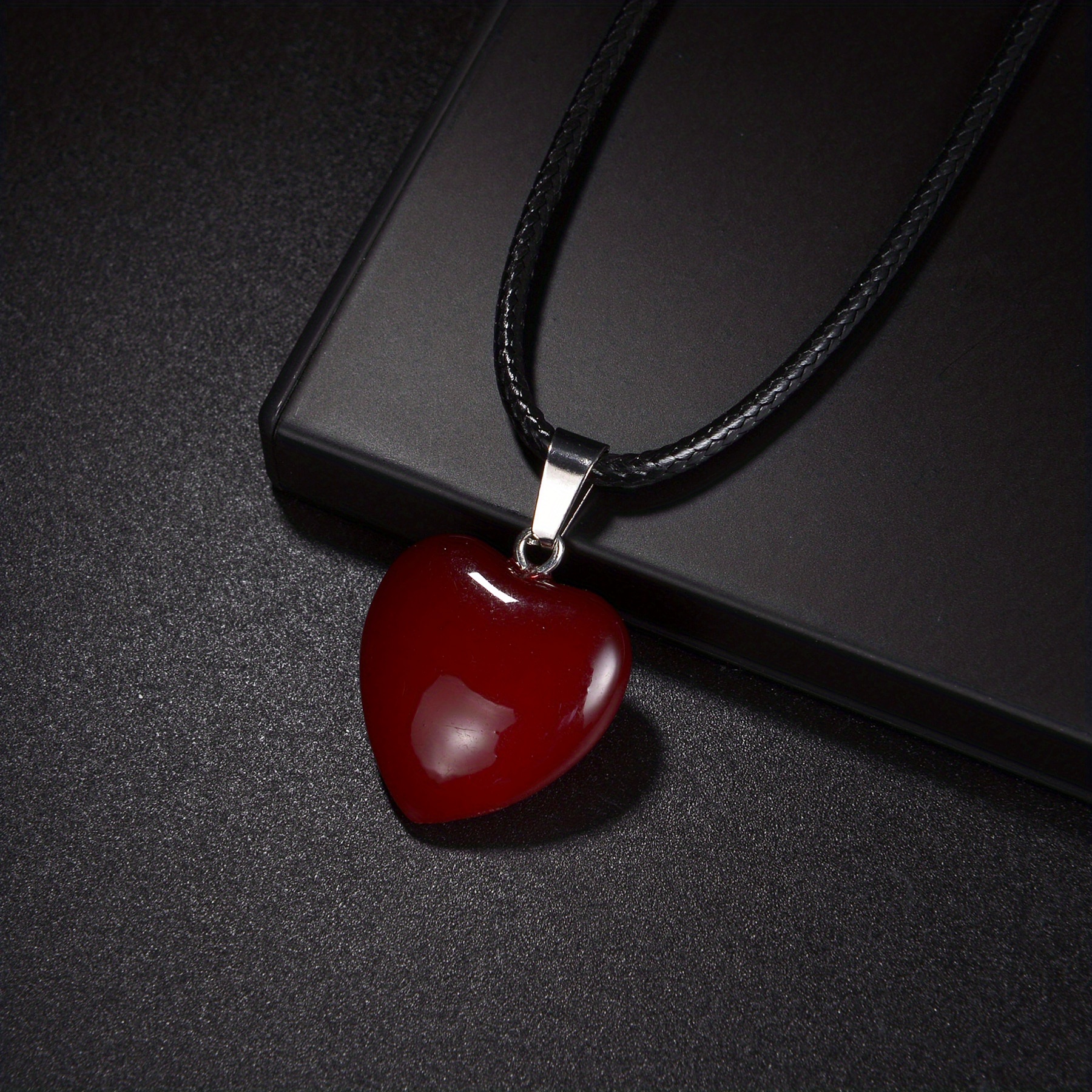 1pc Red-color Glass Heart Pendant Necklace