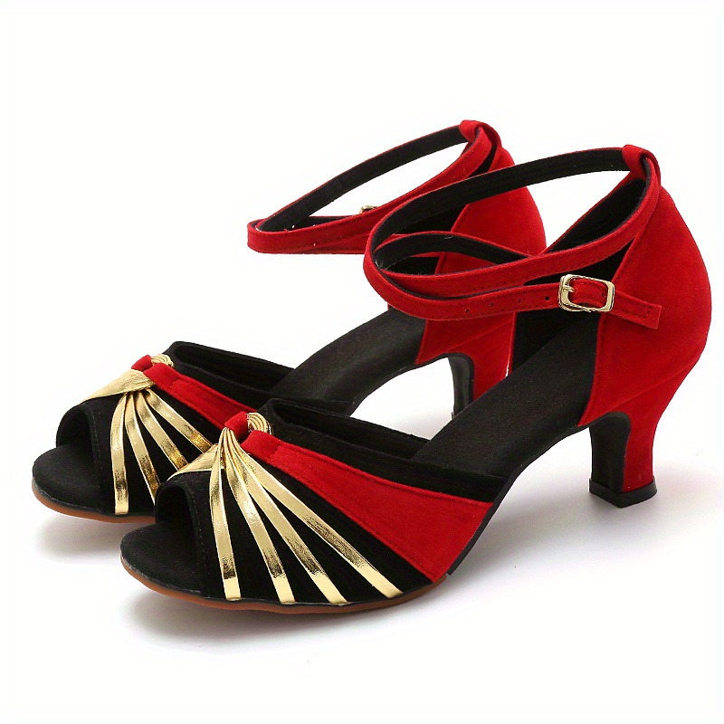 Stylish Women's Latin Dance Sandals With Cross Straps, Low Heel, And Closure - Perfect For Comfortable And Fashionable Dancing