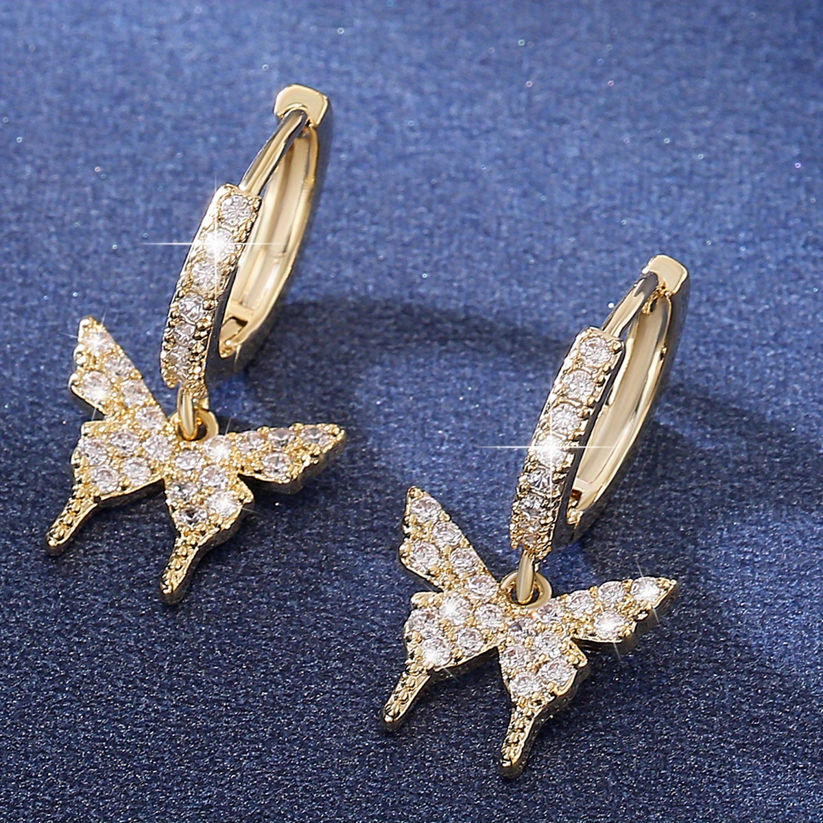 Image of A Pair Of Copper Inlaid Synthetic Zircon Earrings With Sweet Temperament, Trendy Earrings, Date Gift