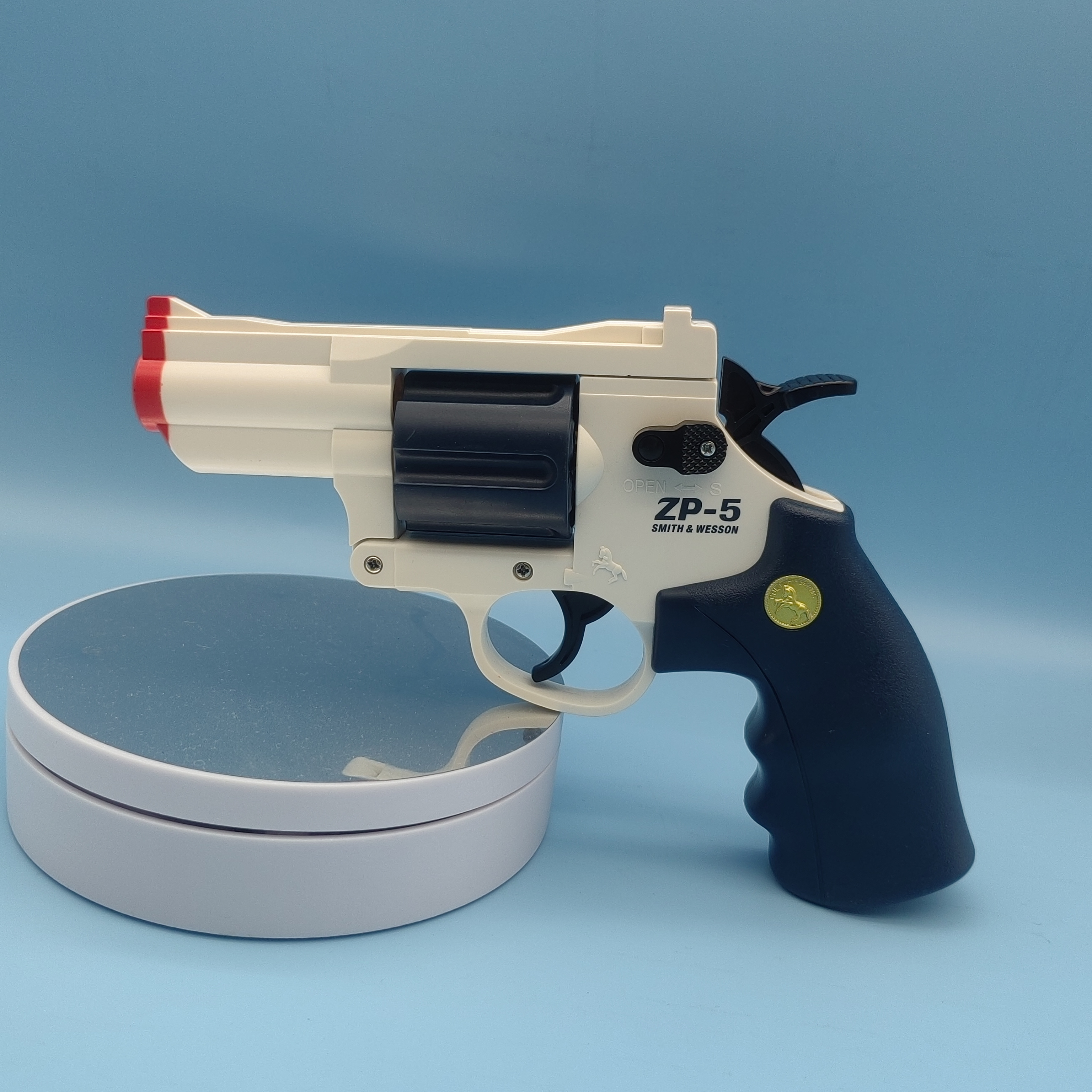 Jinzhaolai Child Safe Toy Gun Launcher Zp5 Revolver Soft Bullet