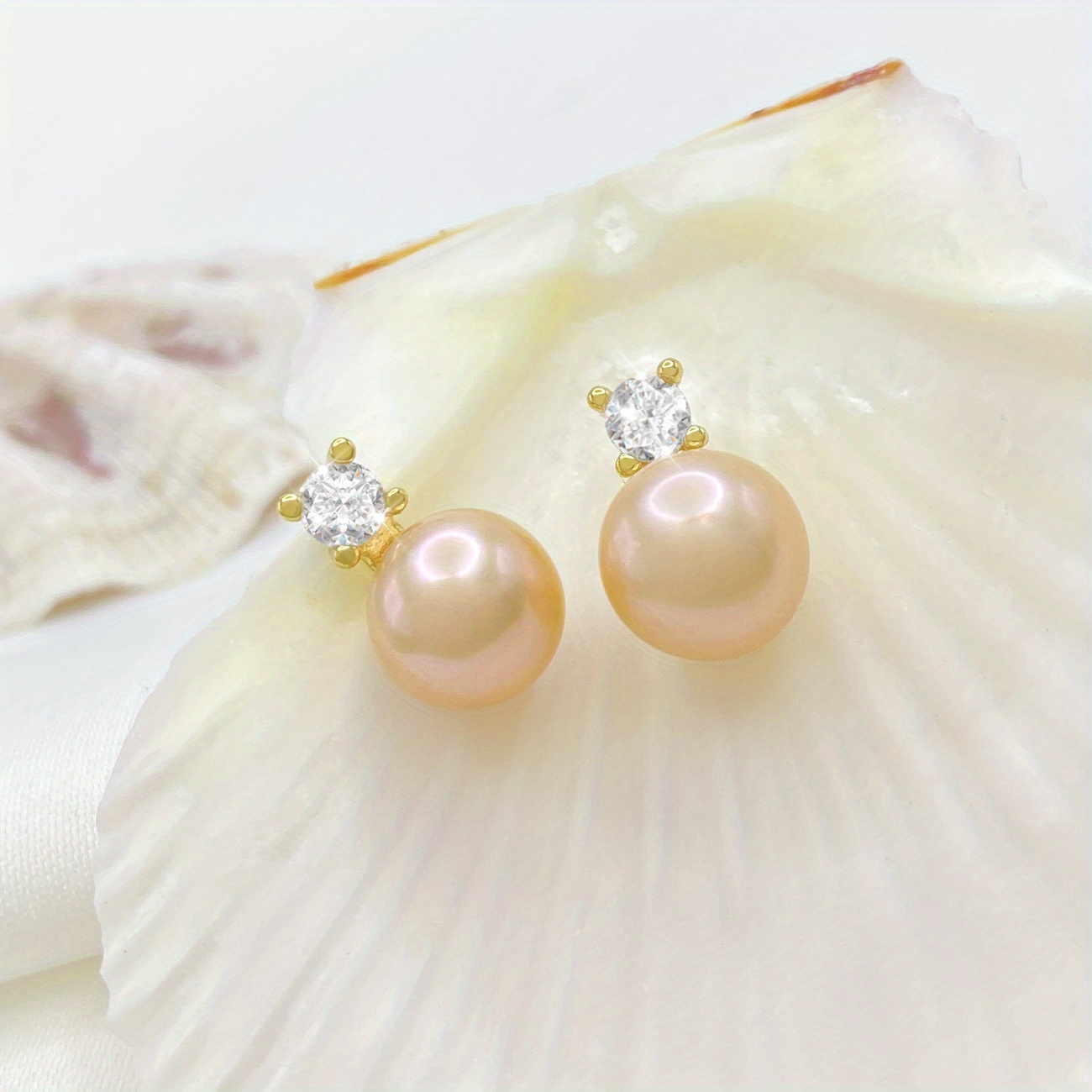 Freshwater Pearl Decor Stud Earrings, 18K Plated