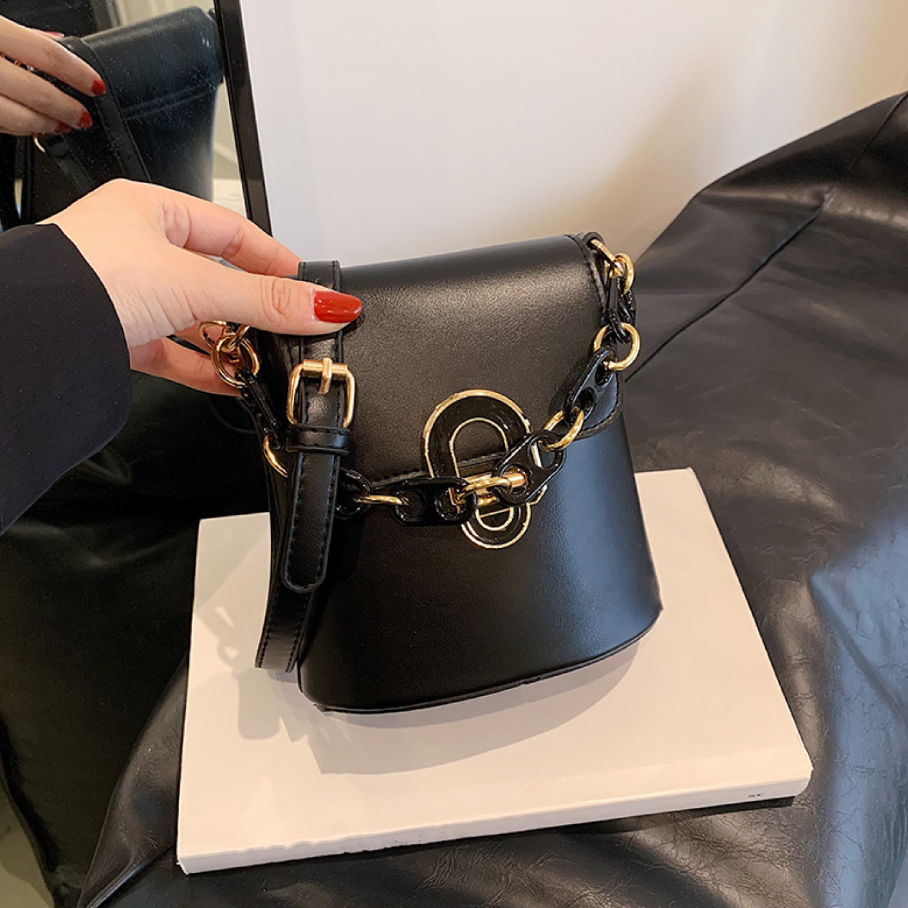 Mini Crossbody Barrel Bag Pu Leather Textured Cell Phone Bag Versatile  Fashion Shoulder Bag - Bags & Luggage - Temu Netherlands