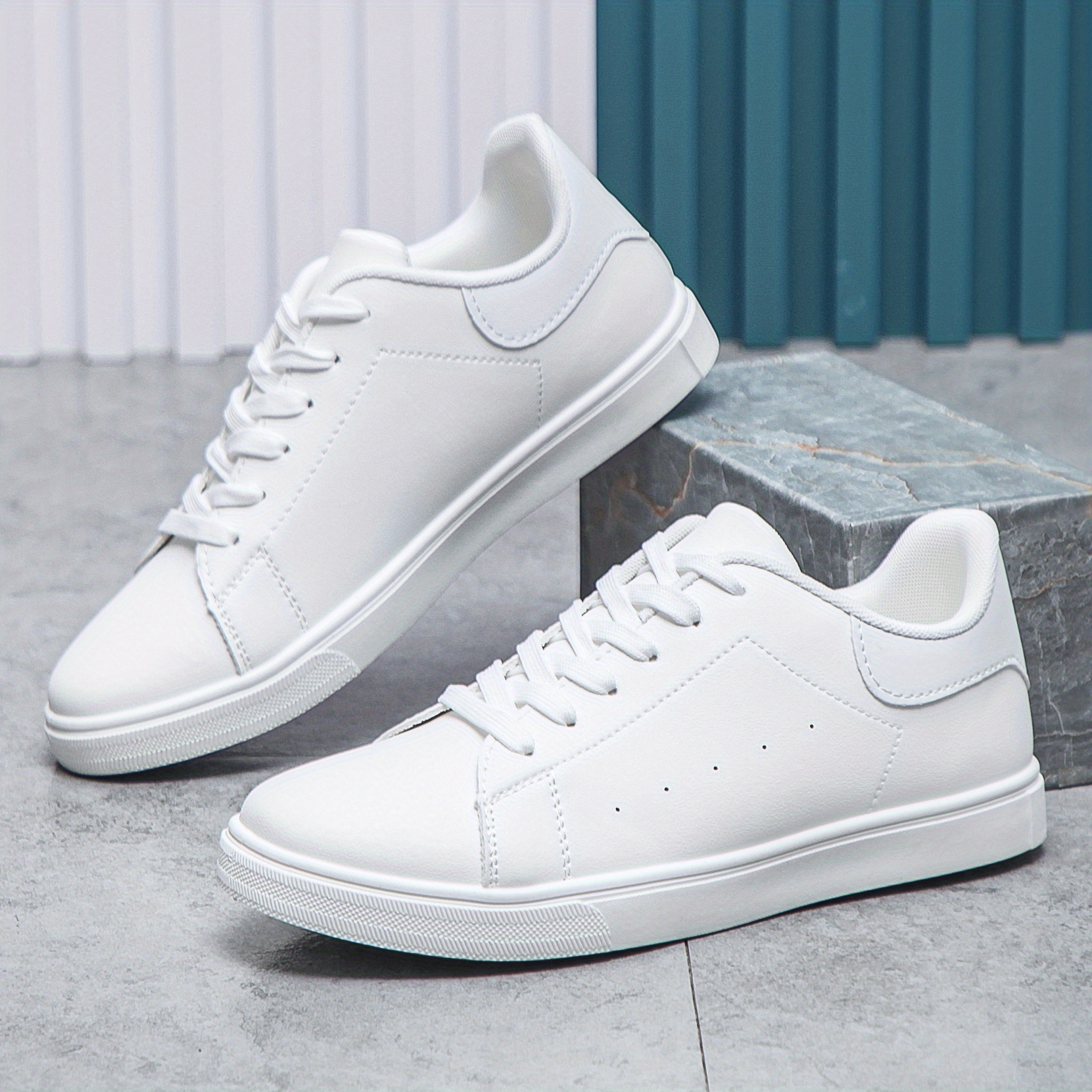 Low profile hot sale sneakers mens