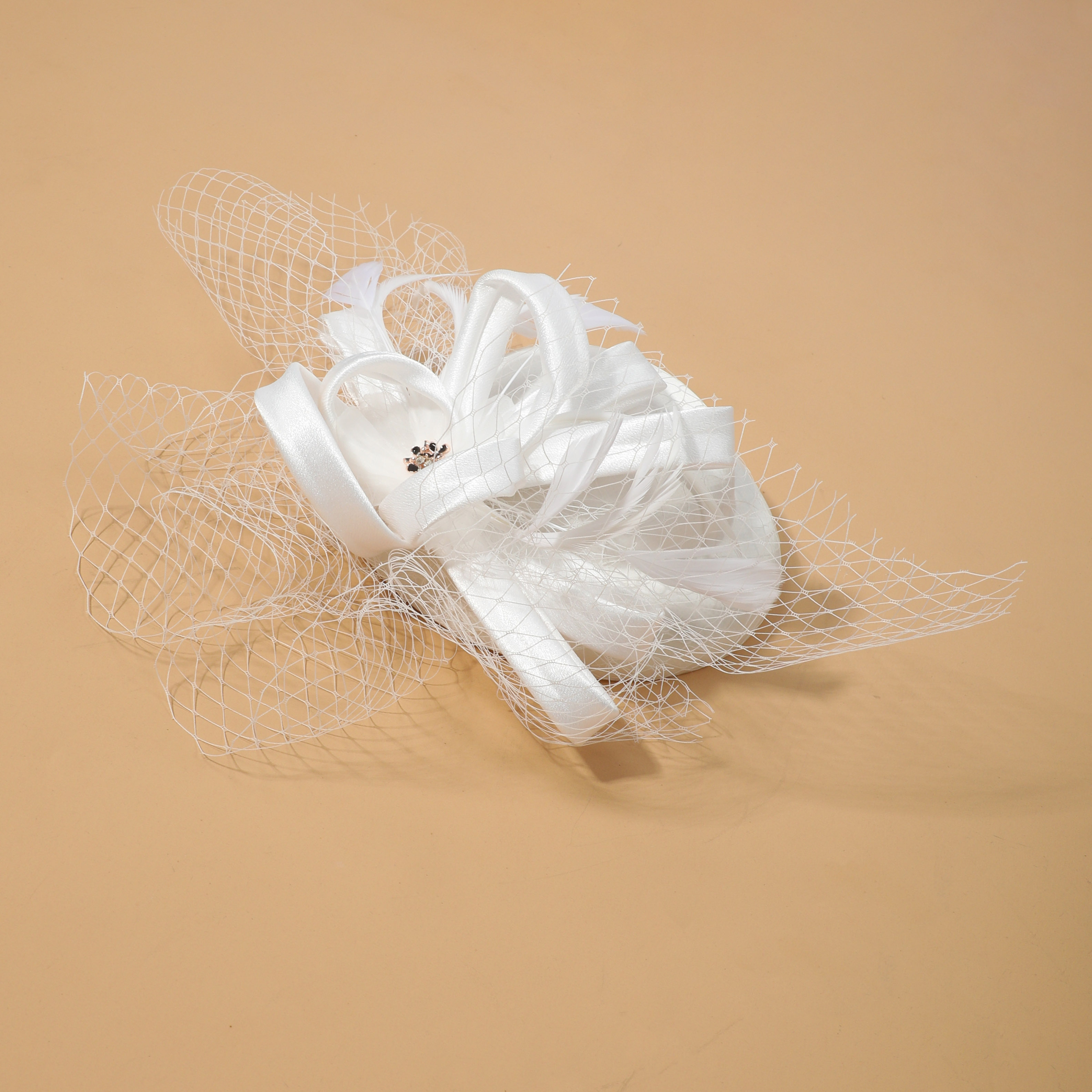 Feather Veil White Fascinators Hat Elegant French Hepburn Style Pillbox ...