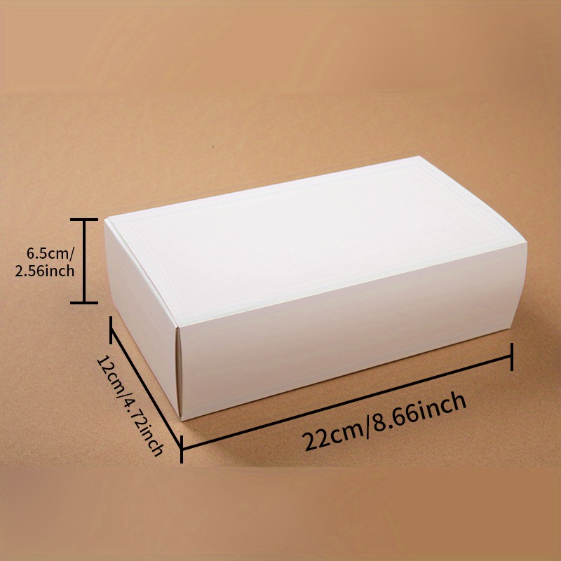 Caja regalo cartón 18,5 x 18,5 cm blanca - Sobres y cajas de  regalo Kalamazoo