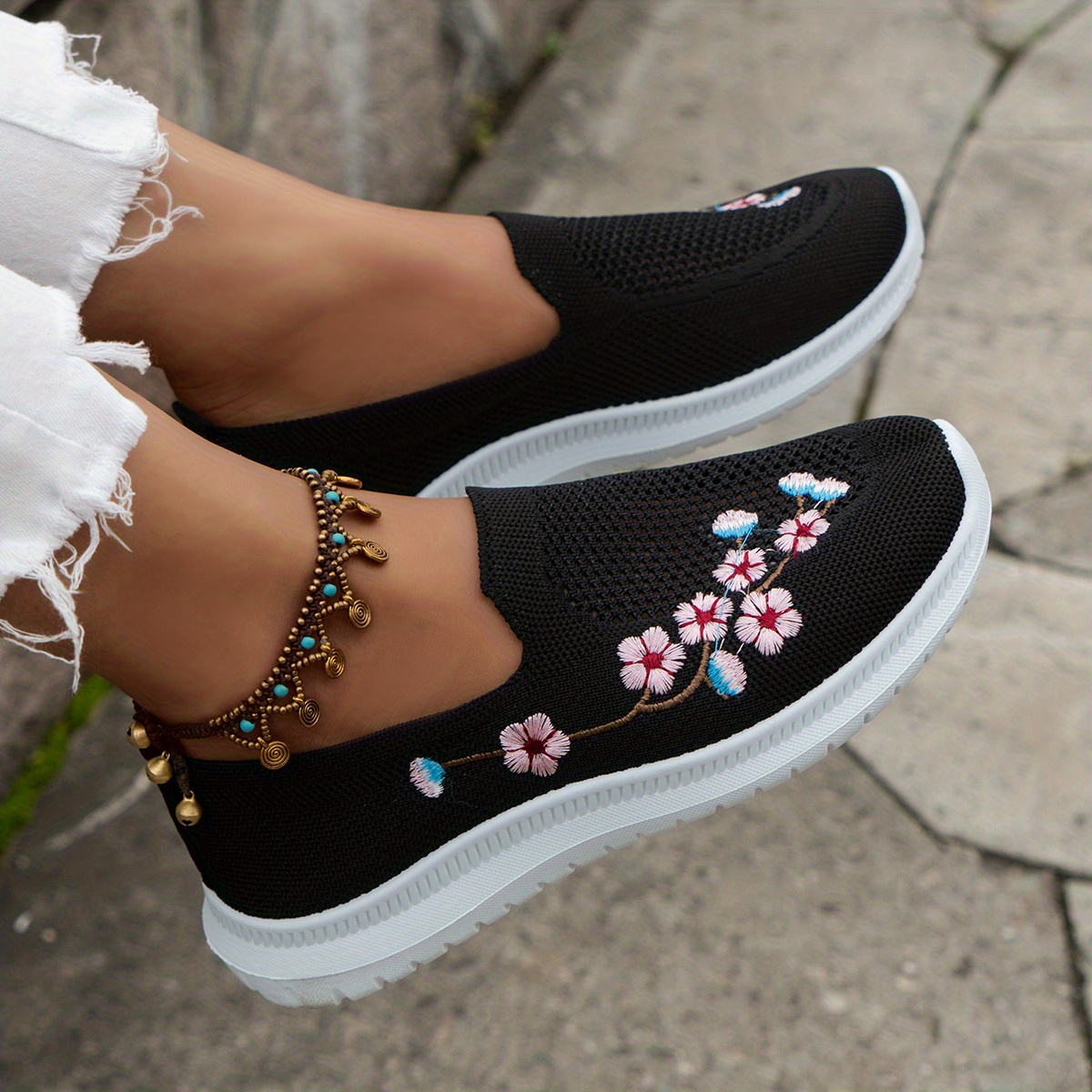 Floral sales embroidered flats