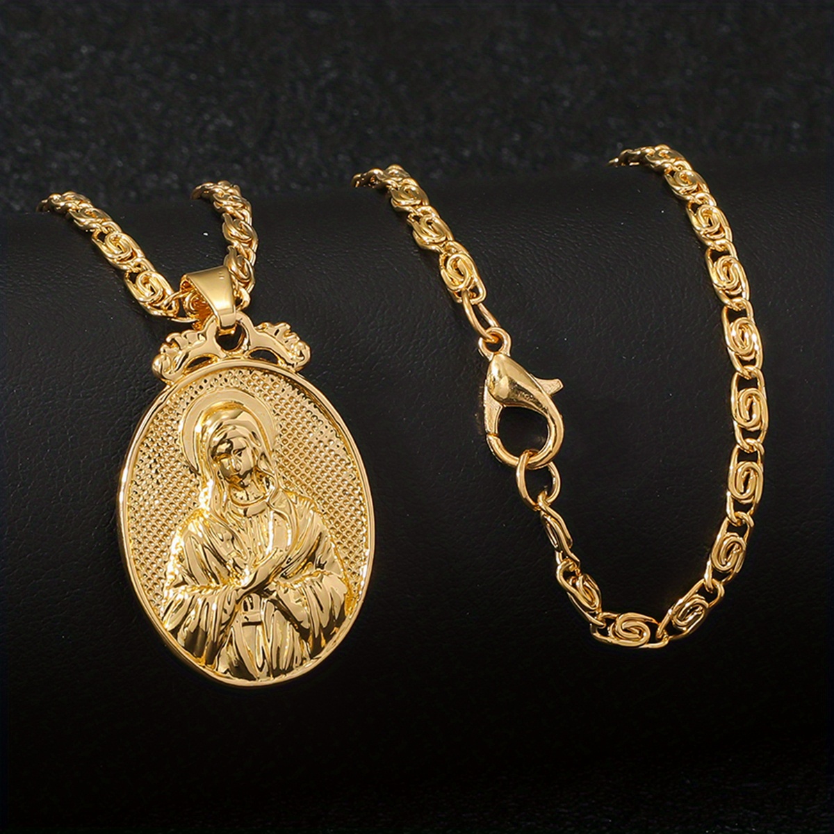 Gold necklace with on sale mama mary pendant