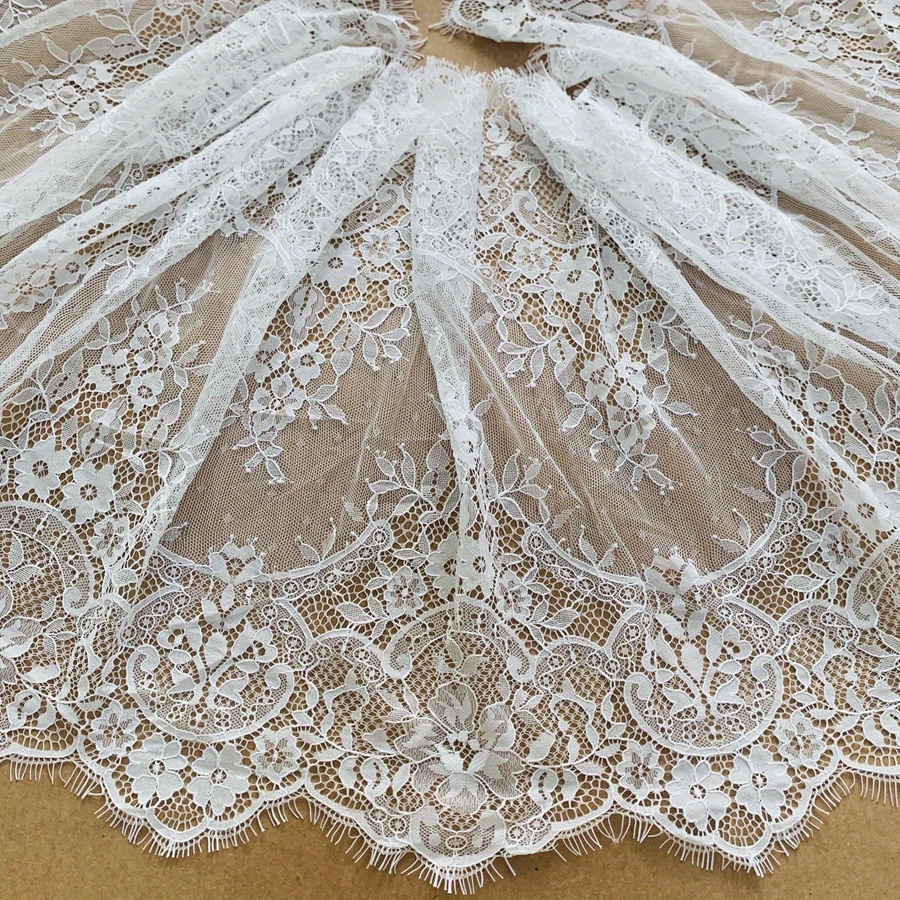 3.75 Floral Galloon Lace Ladder Center-White<>Chantilly / Eyelash