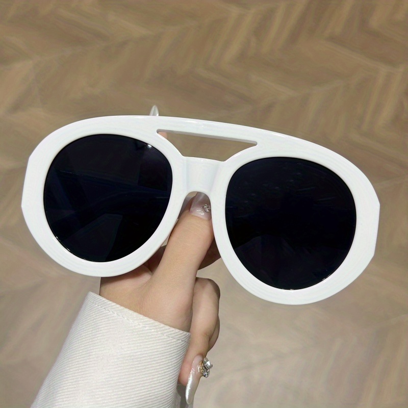 Oversized Top Bar Gradient Sunglasses Y2K