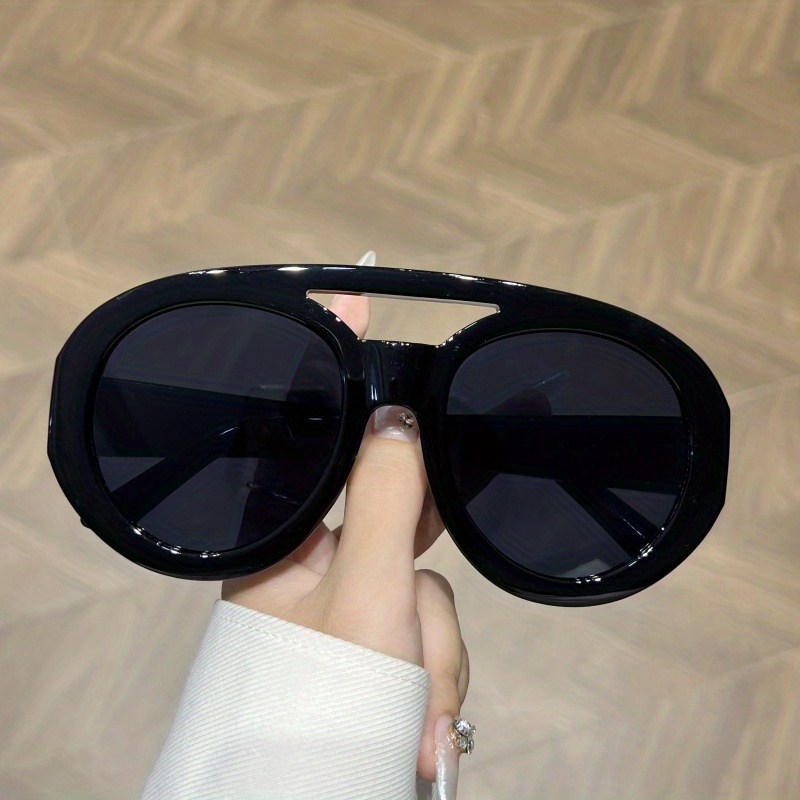 Oversized Top Bar Gradient Sunglasses Y2K