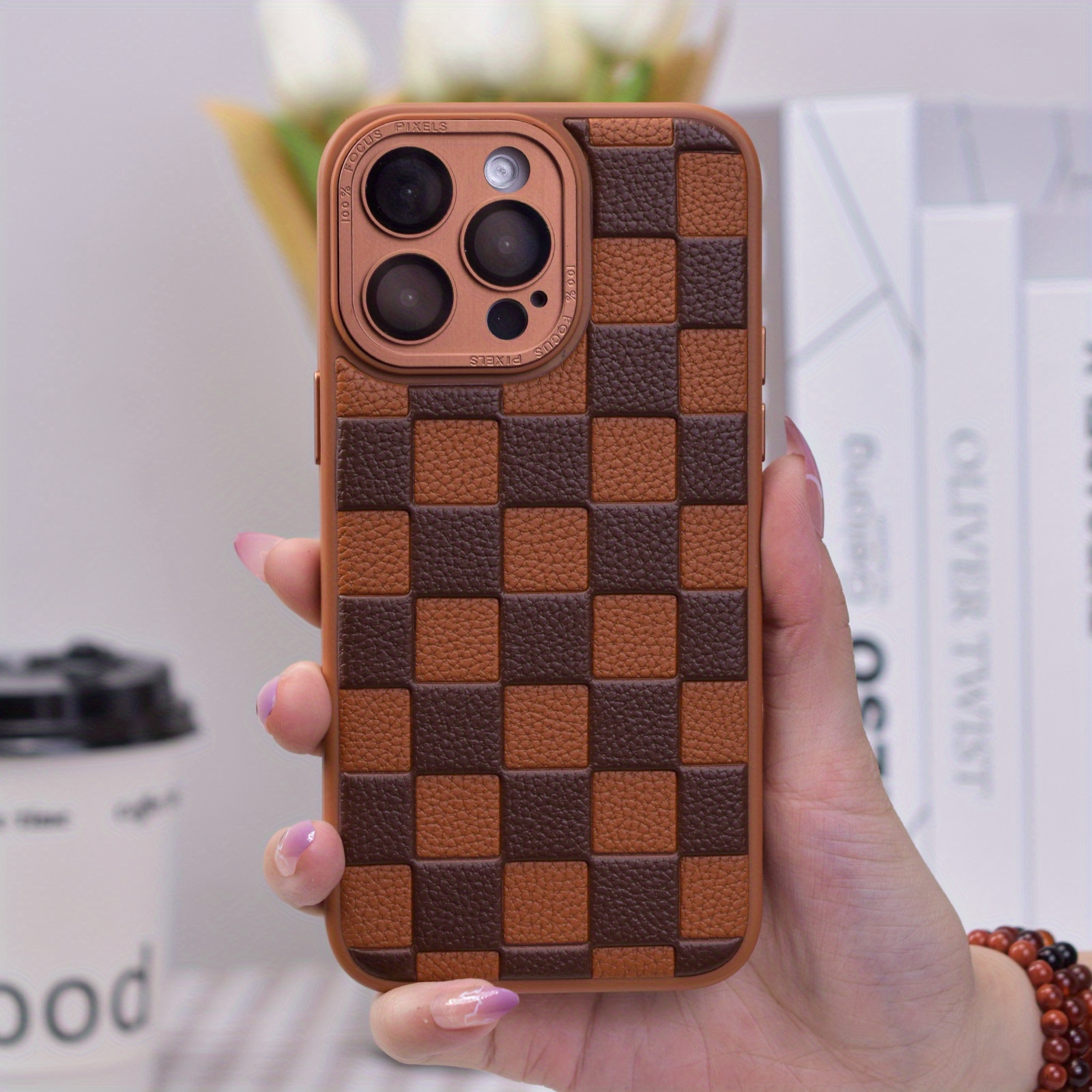  iPhone 14 Pro Max Brown Classic Checkered Big Checkerboard Case  : Cell Phones & Accessories