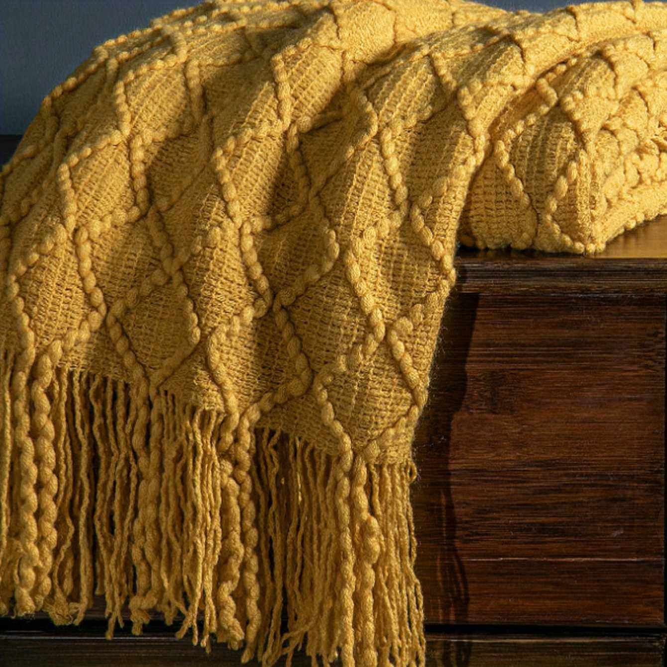 1pc Cozy Yellow Nordic Sofa Throw Blanket With Tassels - Hand-washable, Polyester , Diamond For Couch, Bed, Office, And Travel