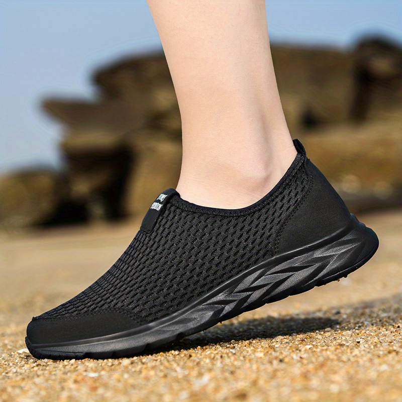 Mens Mesh Breathable Lightweight Slip On Casual Shoes For Traveling ...