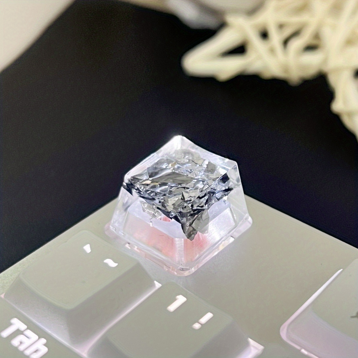 Upgrade Your Keyboard With This Colorful Translucent Keycap - Diy Your Own Creative Personality!