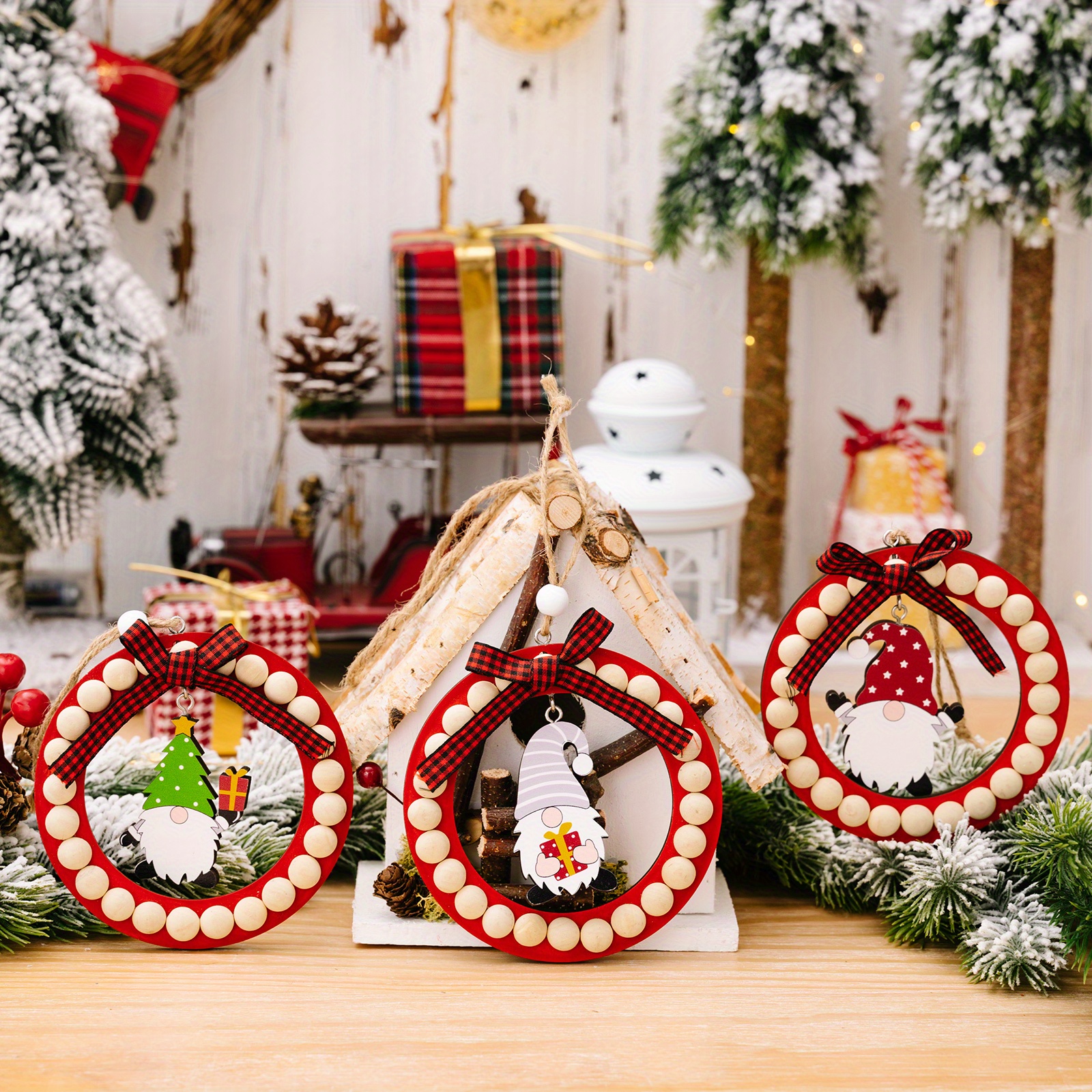 How to make wooden Christmas ornaments and tags 