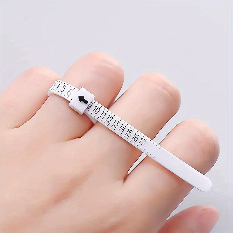 1pc Random Color Ring Size Hand Measure Tool, Plastic Ring Sizer