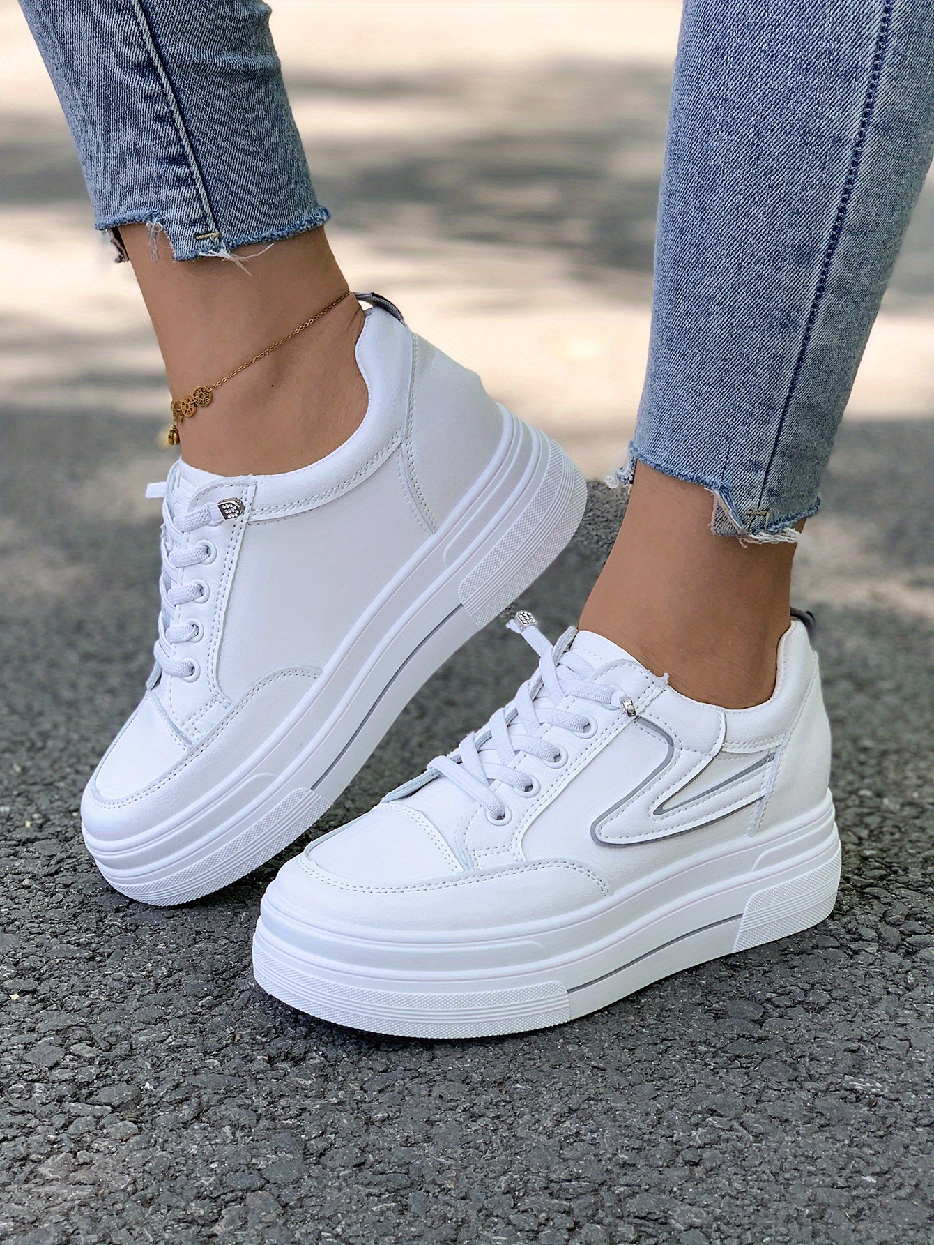 slip on skate shoes womens