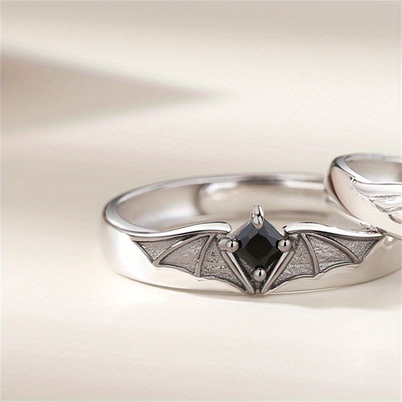 Vintage Couple Ring with Rhinestone Inlay
