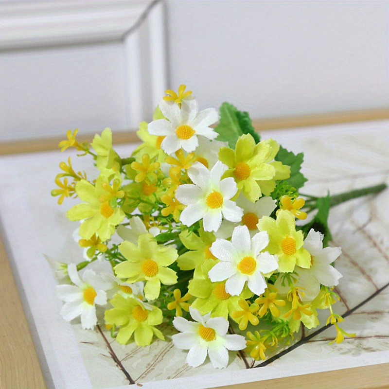 4pcs Artificial Daisy Flowers Artificial Flowers Green Plastic