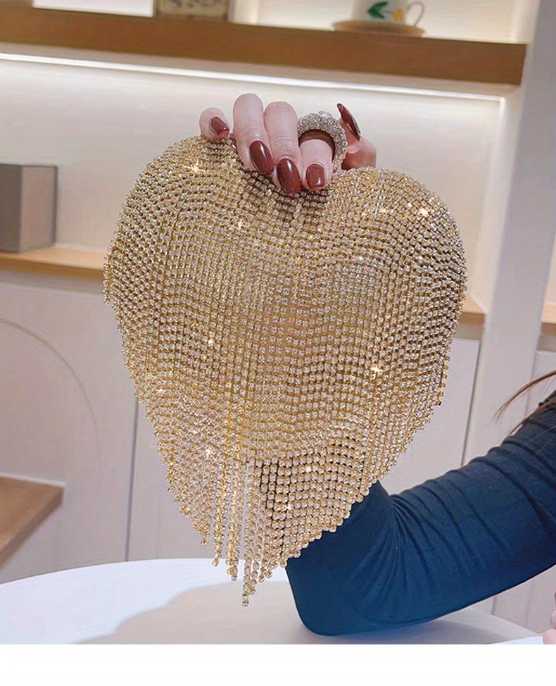 19 Heart Shaped Handbags