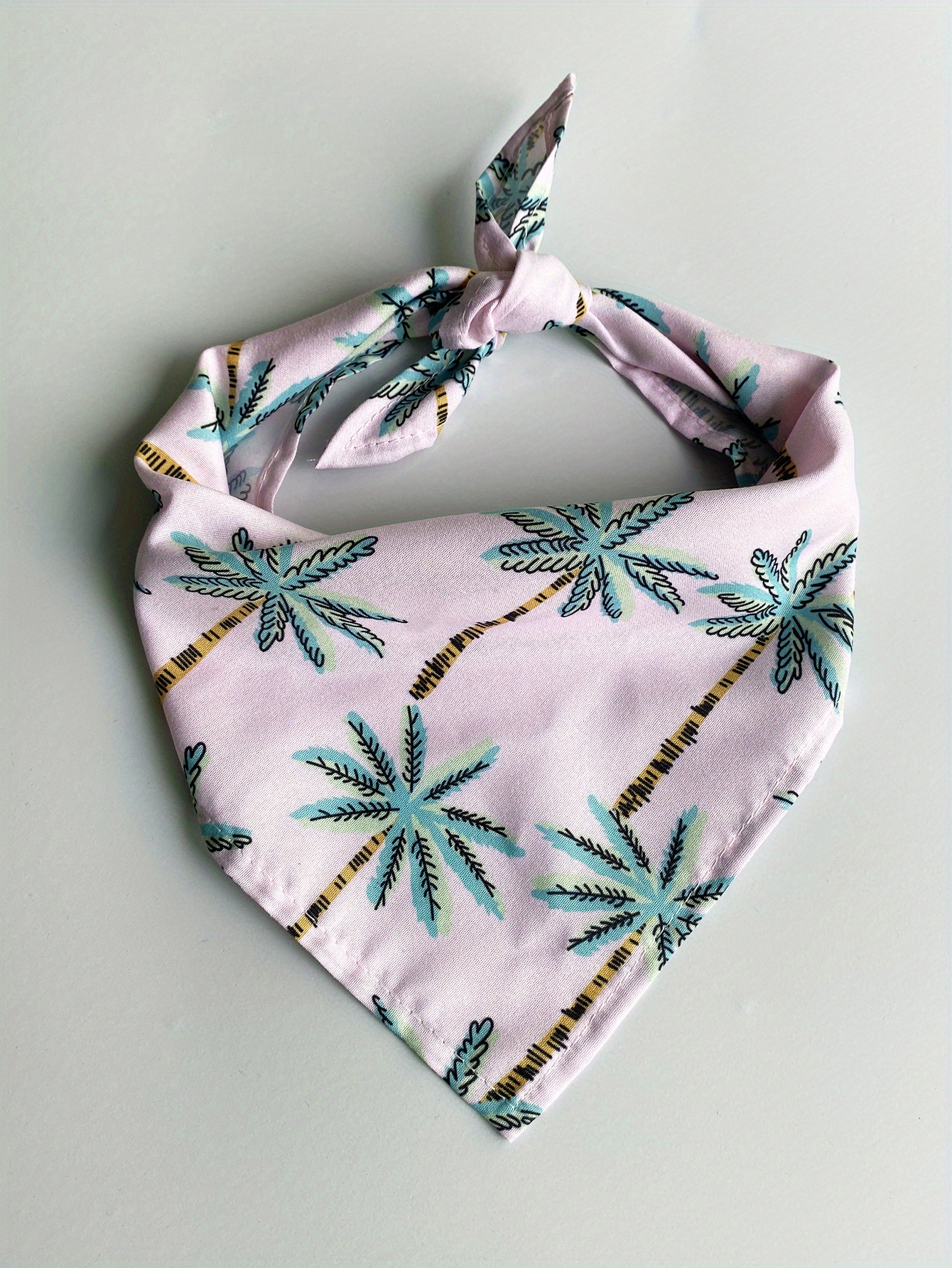 Arricraft Winter Dog Bandana - Snowflake Pattern Triangle Cotton Scarf For Large Dogs, Adjustable, 78x39cm (30.7x15.35in), Washable