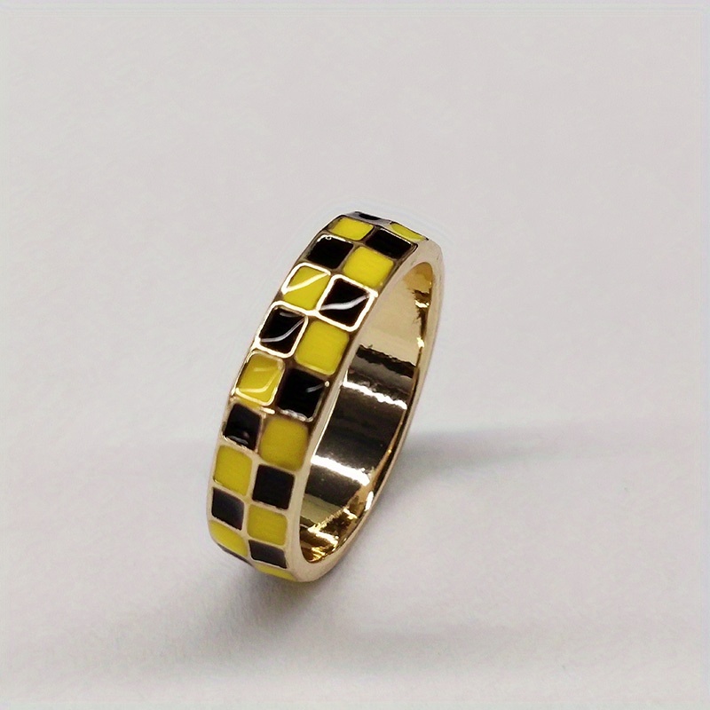 Chunky Heart Rings + Minimalist Band Ring Trendy Checkerboard