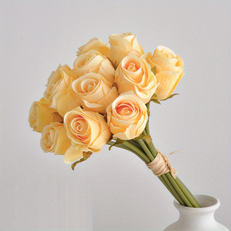 light yellow rose bouquet